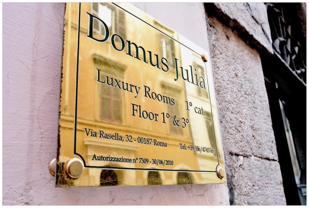 Pensión Domus Julia 3*